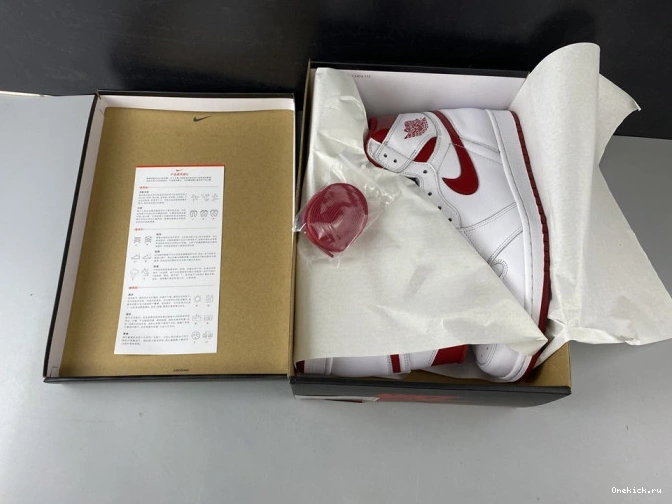 One Kick Red Air 555088-103 Jordan 1 Metallic Retro (2017) 0806